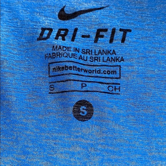 Reflective Blue Nike Dri-Fit Shirt. - Picture 3 of 4